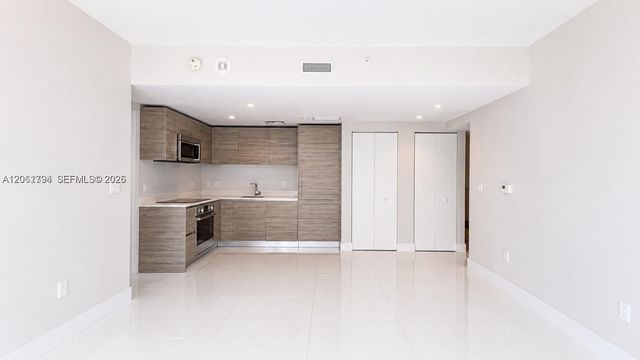 1300 S Miami Avenue 3407, Miami, FL 33130
