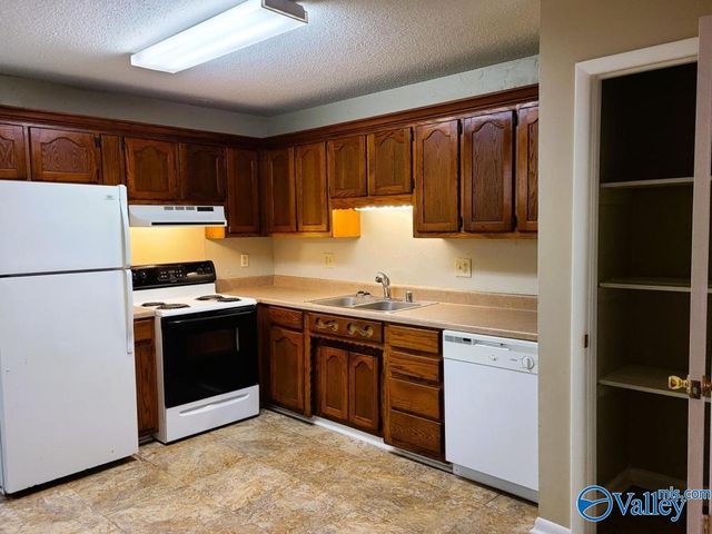 1801 Graymont Avenue 4, Decatur, AL 35603