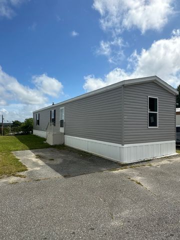 435 High Street #26, Groton, CT 06340