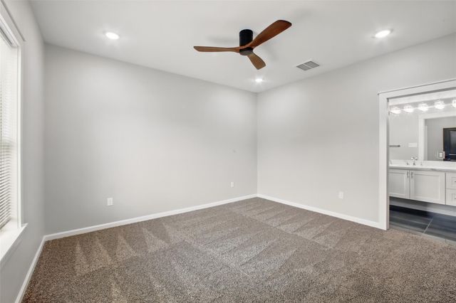 4719 Mallow Street A, Houston, TX 77033