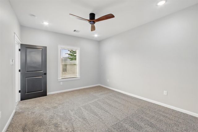 4719 Mallow Street A, Houston, TX 77033