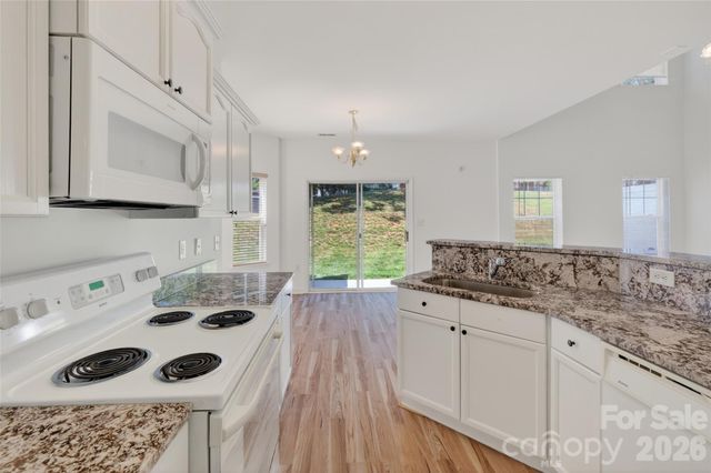 336 Doughton Lane, Charlotte, NC 28217