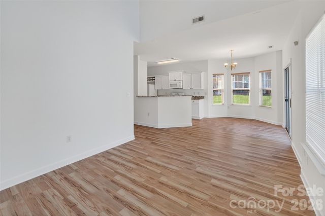 336 Doughton Lane, Charlotte, NC 28217
