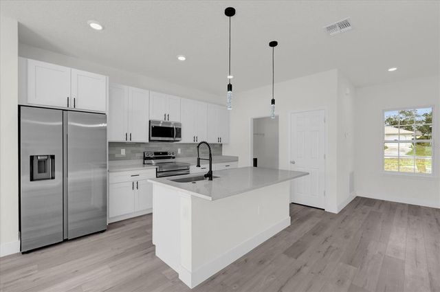 2396 SW 147TH LANE ROAD, Ocala, FL 34473