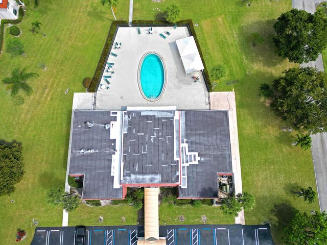 12022 W Greenway Drive 206, Royal Palm Beach, FL 33411