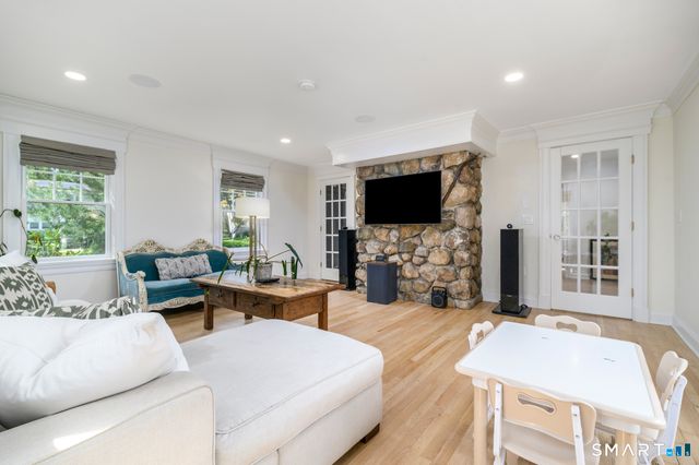 136 Alton Road, Stamford, CT 06906
