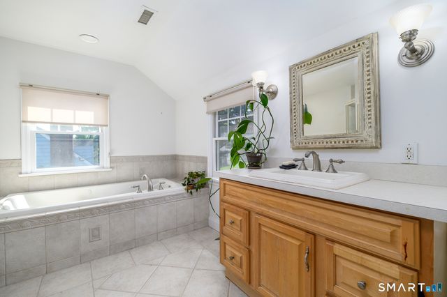 136 Alton Road, Stamford, CT 06906