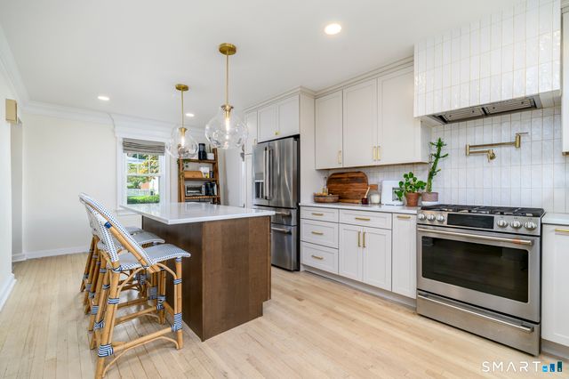 136 Alton Road, Stamford, CT 06906