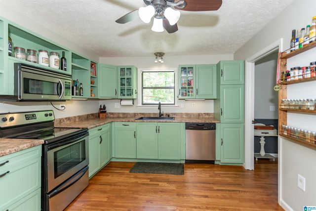 610 SOUTHRIDGE LANE, Talladega, AL 35160