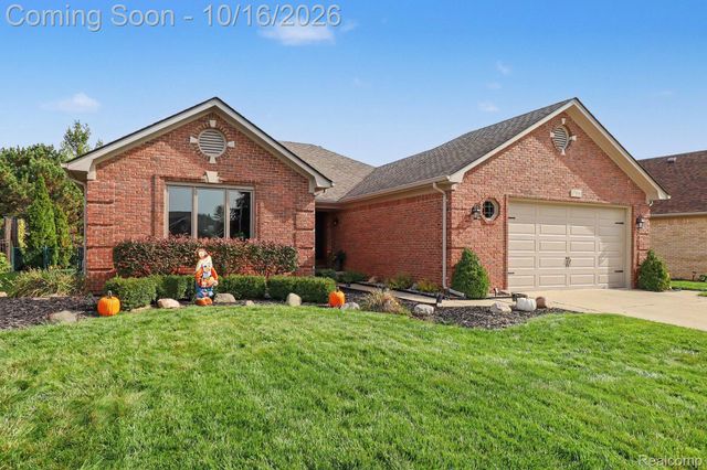 57836 Kaczmarek Drive, Washington Township, MI 48094