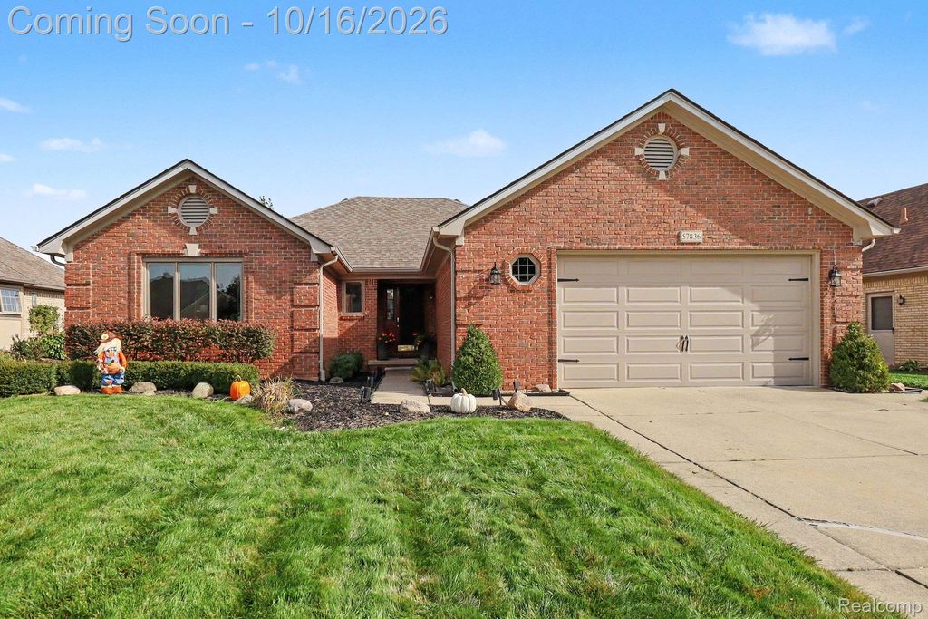 57836 Kaczmarek Drive, Washington Township, MI 48094