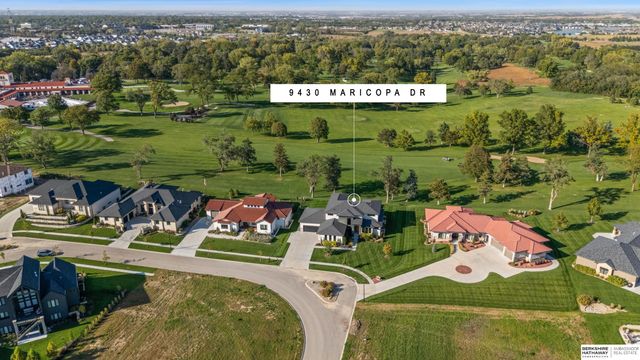 9430 Maricopa Drive, Lincoln, NE 68520