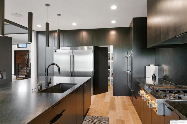 9430 Maricopa Drive, Lincoln, NE 68520