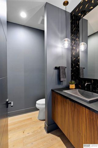 9430 Maricopa Drive, Lincoln, NE 68520