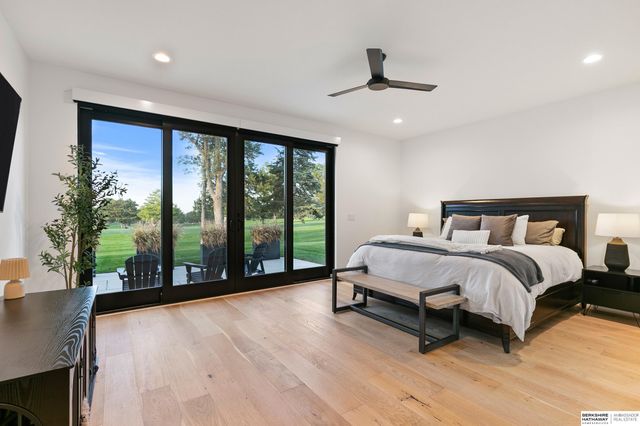 9430 Maricopa Drive, Lincoln, NE 68520