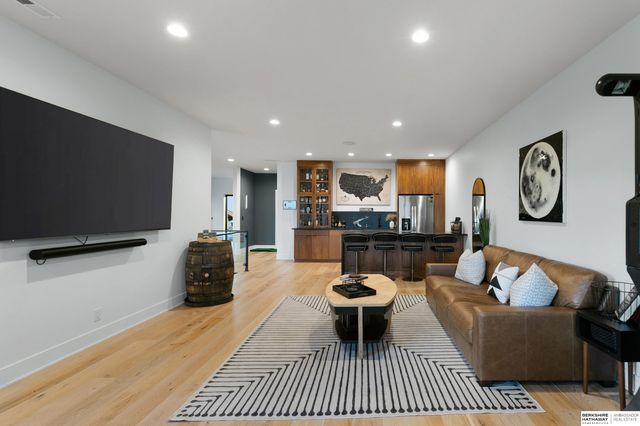 9430 Maricopa Drive, Lincoln, NE 68520