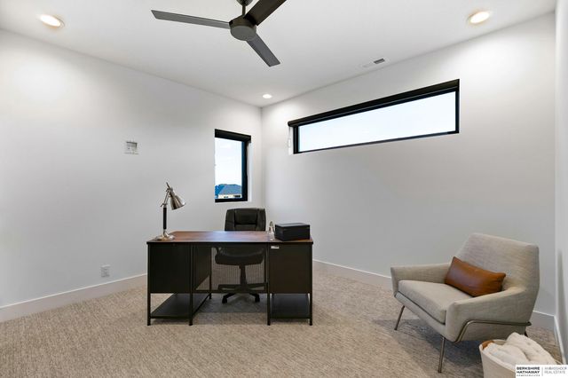 9430 Maricopa Drive, Lincoln, NE 68520