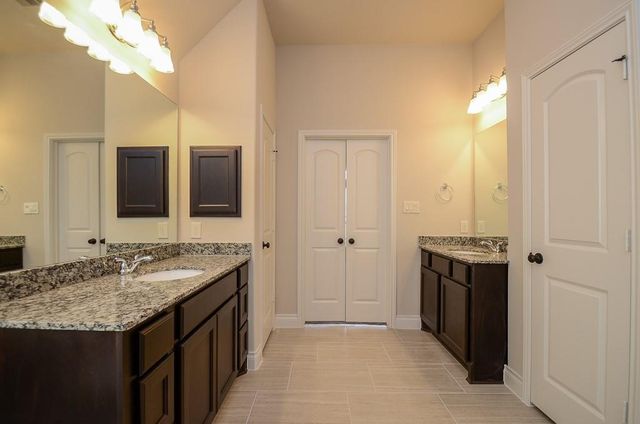 1326 Watercrest Park Lane, Rosenberg, TX 77471