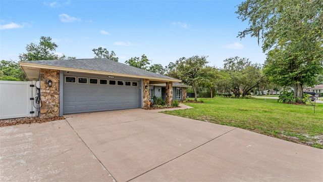5776 DEER FLAG DRIVE, Lakeland, FL 33811