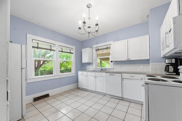 1631 N Fairview, Wichita, KS 67203