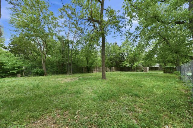 1631 N Fairview, Wichita, KS 67203