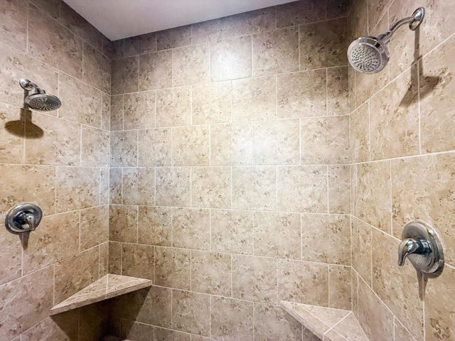 3927 Stone Point Drive NE, Rochester, MN 55906