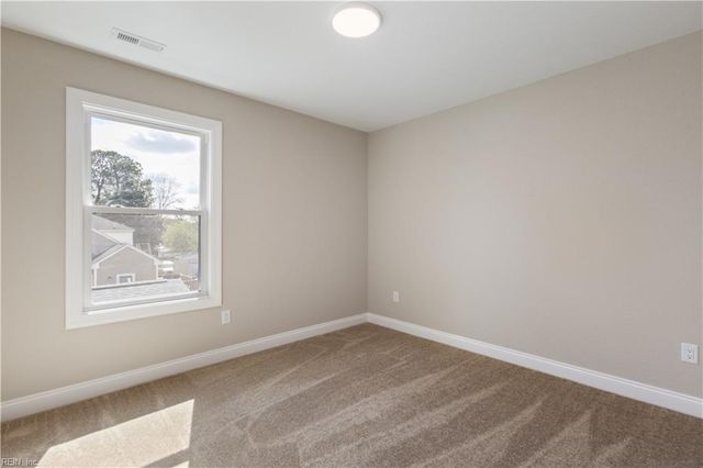 109 Woodrow AVE, Suffolk, VA 23434