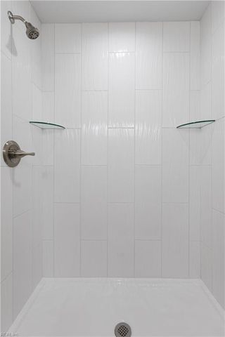 109 Woodrow AVE, Suffolk, VA 23434