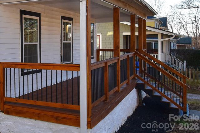 131 Woodrow Avenue, Asheville, NC 28801