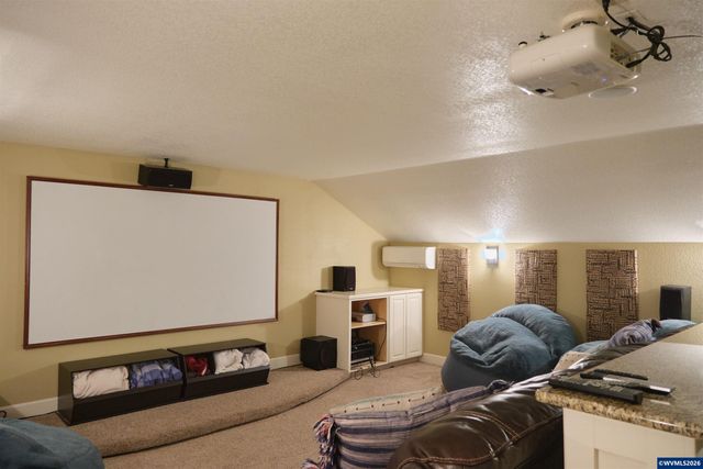 9754 Willamette St, Aumsville, OR 97325