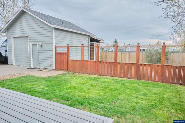 9754 Willamette St, Aumsville, OR 97325
