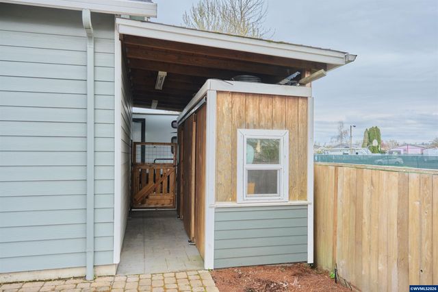 9754 Willamette St, Aumsville, OR 97325
