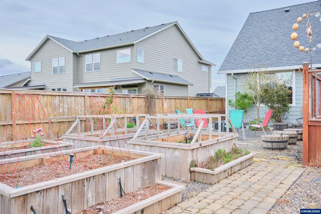 9754 Willamette St, Aumsville, OR 97325
