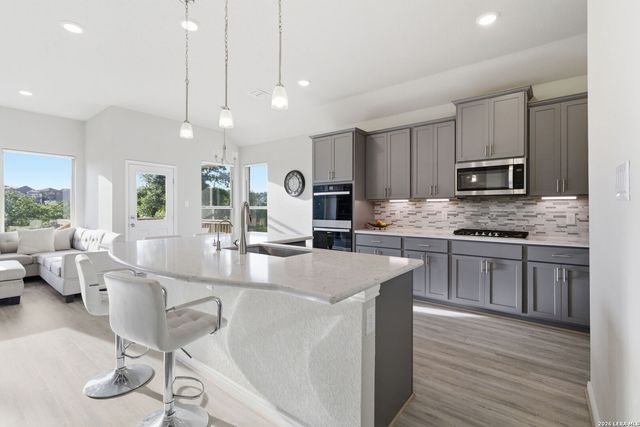 1634 Cheshire Park, Bulverde, TX 78163
