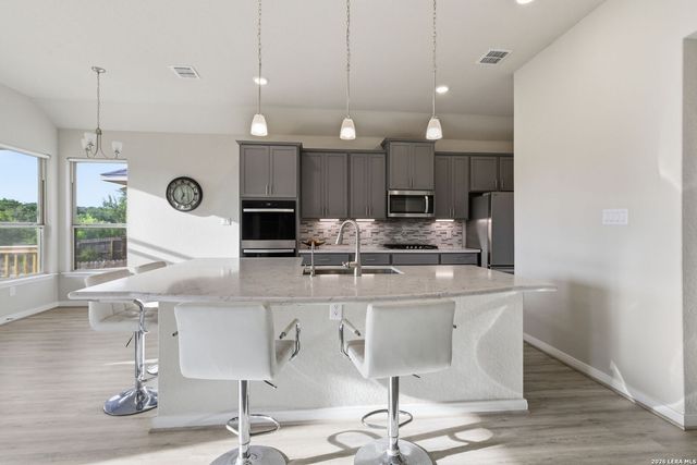 1634 Cheshire Park, Bulverde, TX 78163