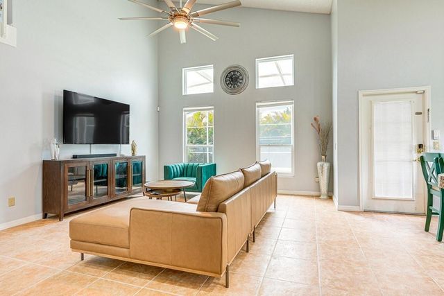 418 RIGGS CIRCLE, Davenport, FL 33897