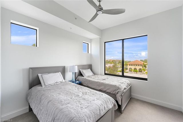 1111 Central 417S, Naples, FL 34102