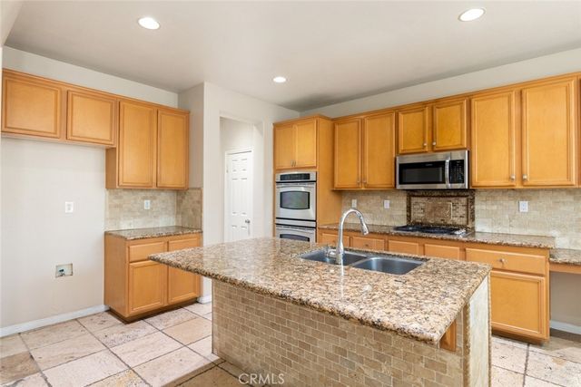 636 Debora Rae, Corona, CA 92882
