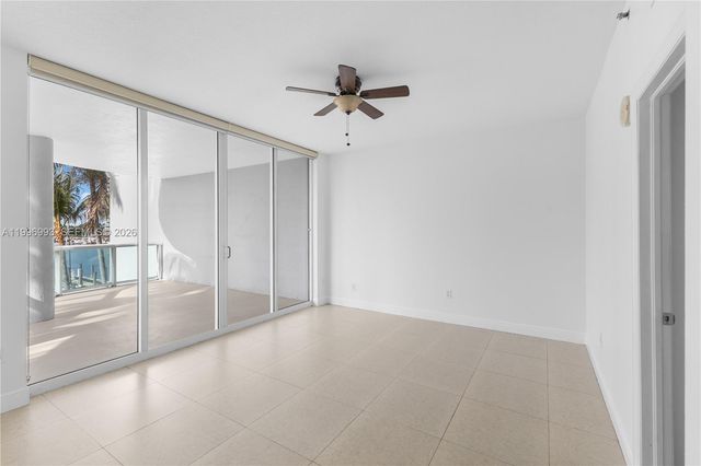 7914 Harbor Island Dr 205, North Bay Village, FL 33141