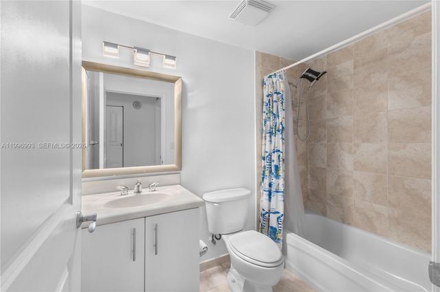 7914 Harbor Island Dr 205, North Bay Village, FL 33141