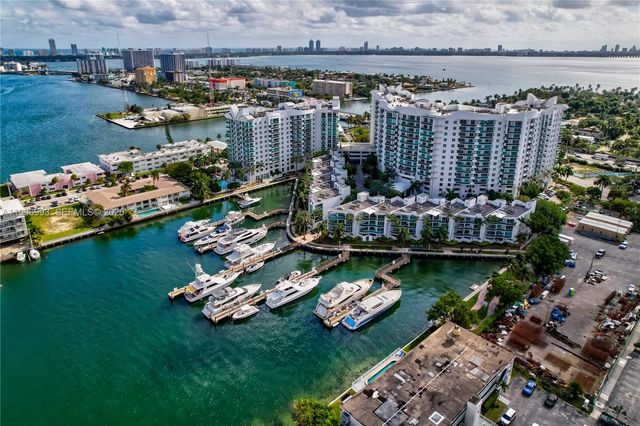 7914 Harbor Island Dr 205, North Bay Village, FL 33141