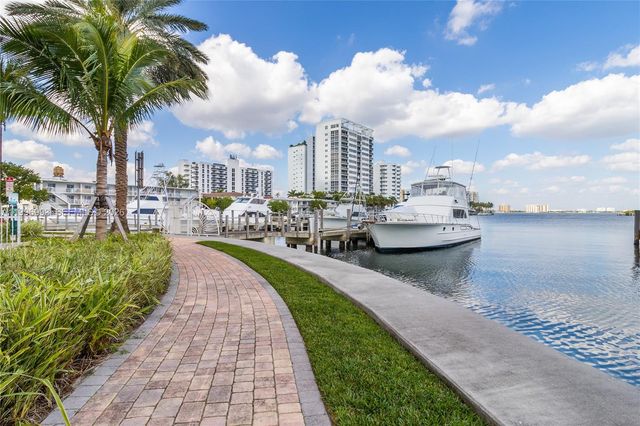 7914 Harbor Island Dr 205, North Bay Village, FL 33141