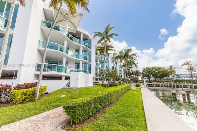 7914 Harbor Island Dr 205, North Bay Village, FL 33141