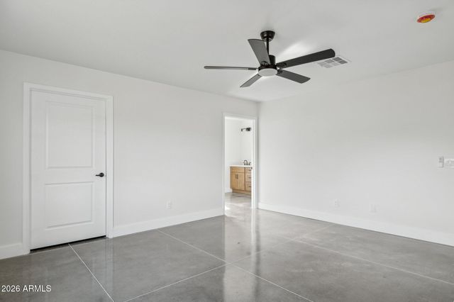 46210 N 36TH Avenue, New River, AZ 85087