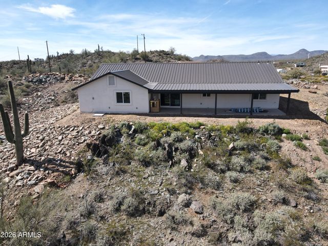 46210 N 36TH Avenue, New River, AZ 85087