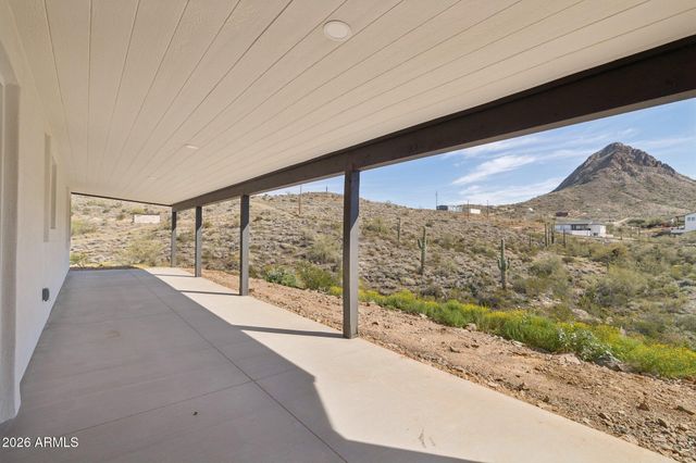 46210 N 36TH Avenue, New River, AZ 85087