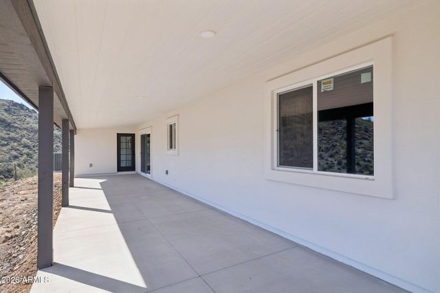 46210 N 36TH Avenue, New River, AZ 85087