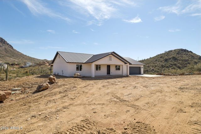 46210 N 36TH Avenue, New River, AZ 85087