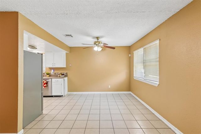 1616 E Shady Creek Drive, Guthrie, OK 73044