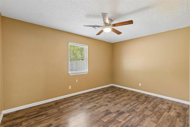 1616 E Shady Creek Drive, Guthrie, OK 73044